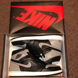 Air Jordan Retro 1 Shadow 2018